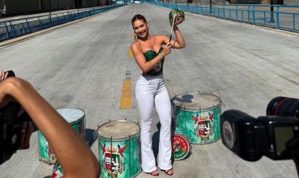 Virginia Fonseca é a nova rainha de bateria da Grande Rio