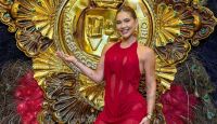 Virginia usa vestido de R$ 14 mil para conhecer Cidade do Samba