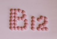 Vitamina B12 é o combustível para seu corpo funcionar bem; entenda