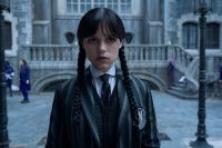 "Wandinha": elenco da 2ª temporada e prévia do 1º episódio são divulgados
