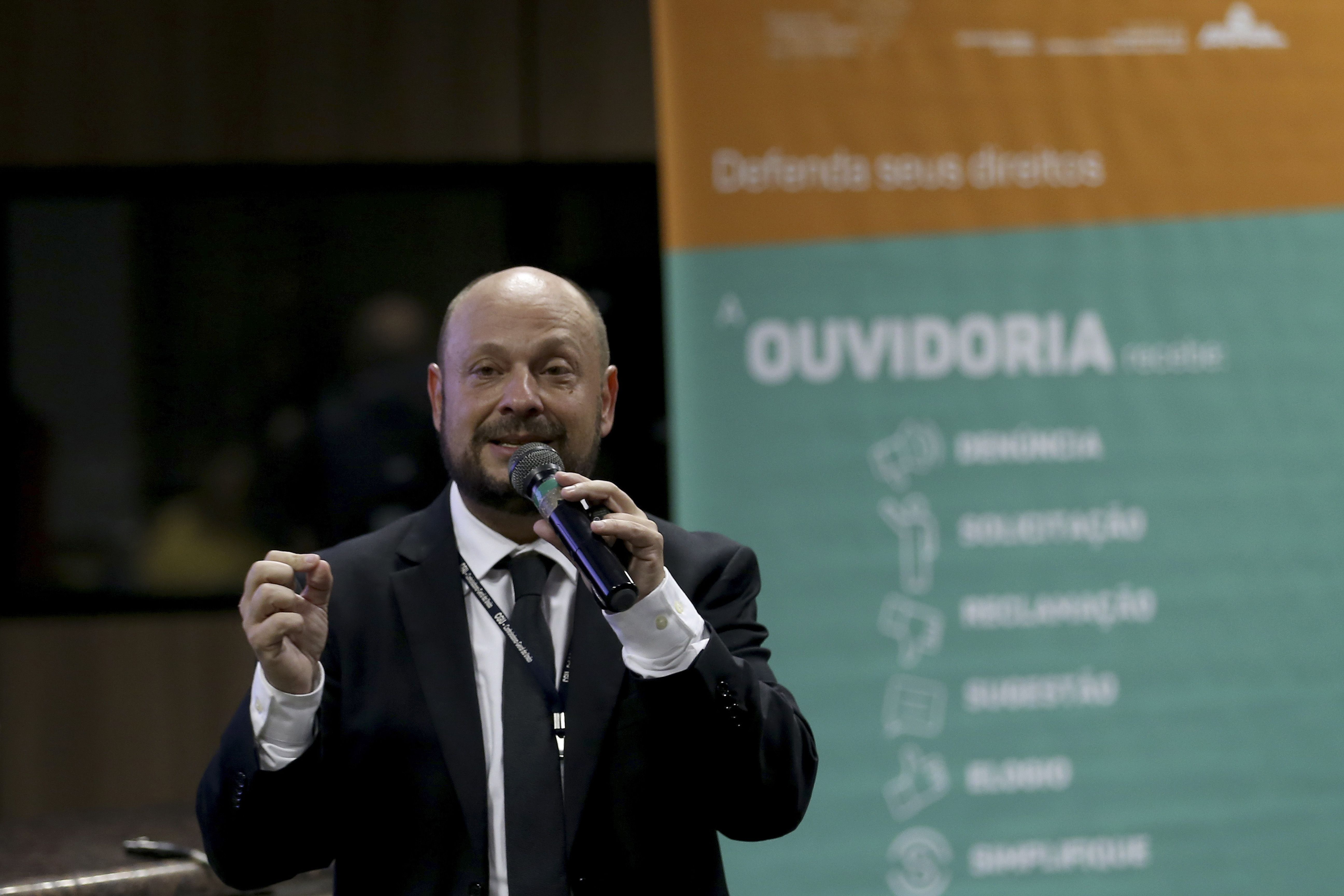 CGU lança o chatbot para denúncias e reclamações pelas redes sociais