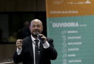 Novo presidente do INSS recusa reunião com investigados por fraude