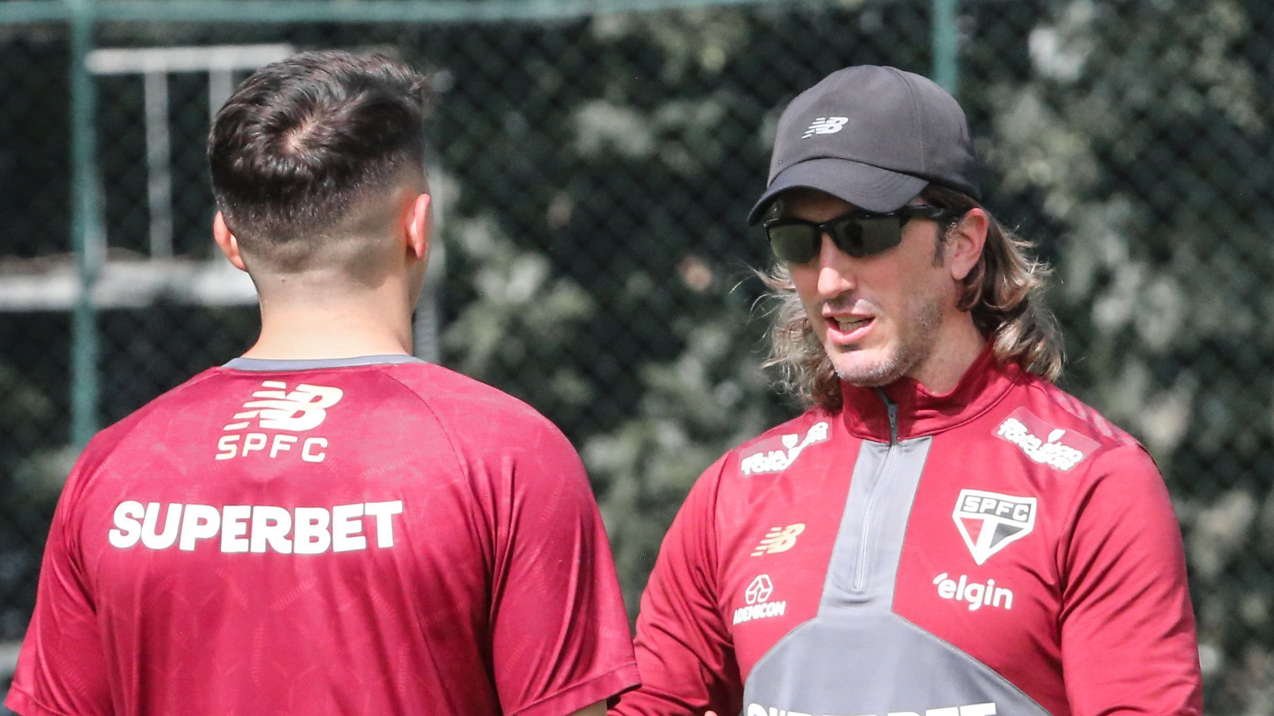Zubeldía em treino do São Paulo
