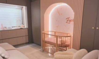 Rosa, marrom e luz de LED: veja quarto de Zuri, filha de Brunna e Ludmilla