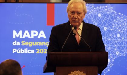 Lewandowski vê cortes na Justiça como "preocupantes" e quer reposição
