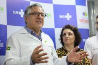 Padilha sobre especialistas no SUS: "Vamos negociar com planos e hospitais"