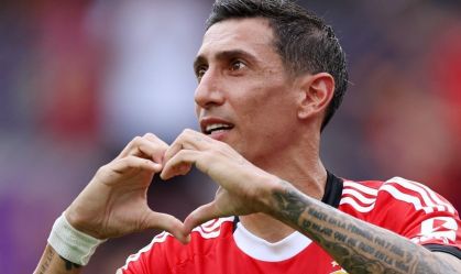 Em "jogo de quatro horas", Benfica goleia Auckland City no Mundial