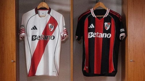 1-camisa-river-plate-1 Vídeo: jogador acerta arremesso do garrafão de defesa e decide jogo no último segundo