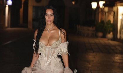 Famosos usam "pijamas" em última festa do casamento de Jeff Bezos e Sánchez