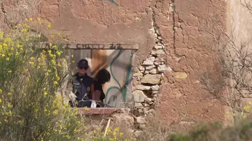 Polícia inspeciona casas abandonadas no caso Madeleine McCann