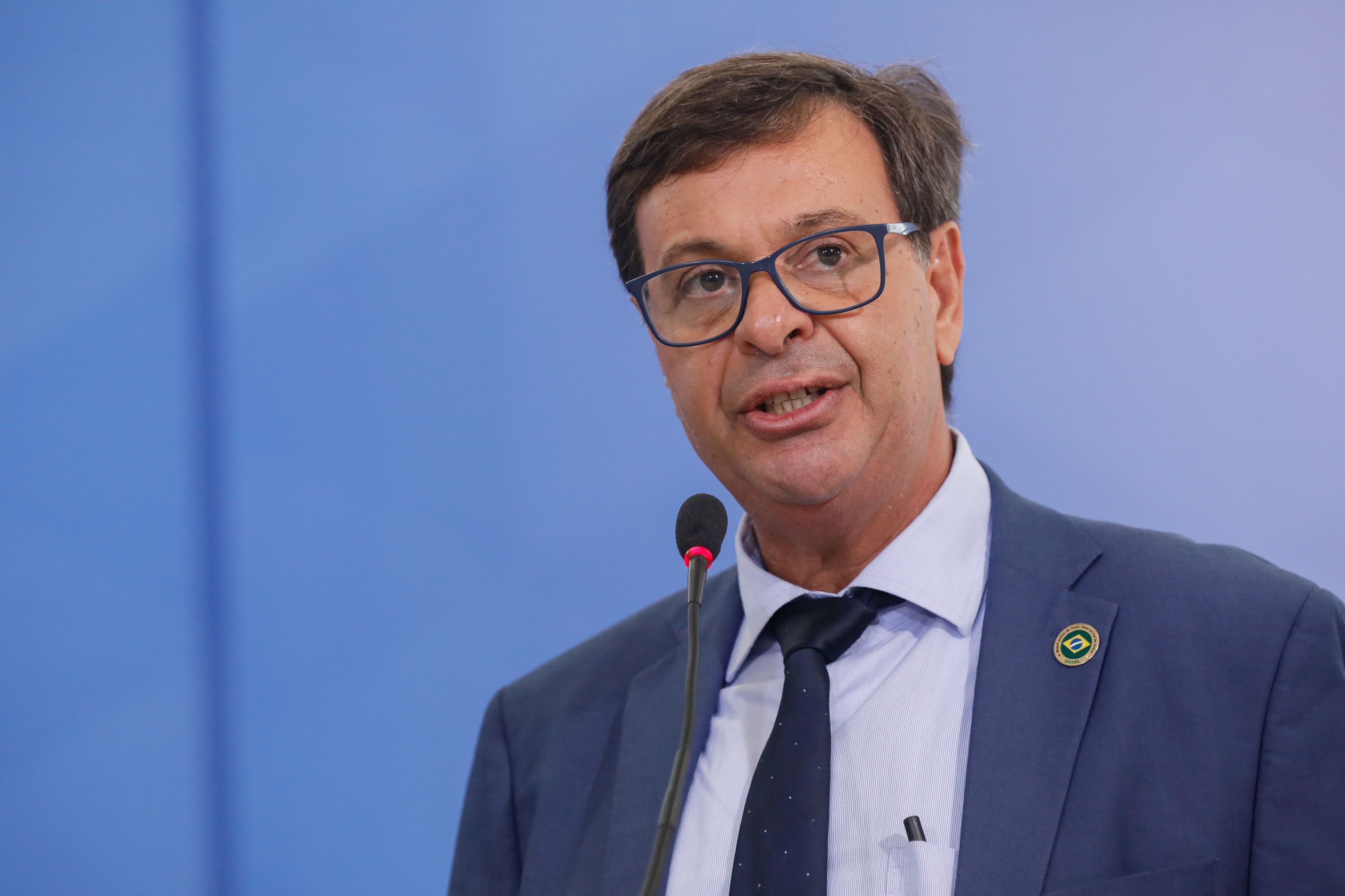 Imagem de destaque do post: Ao deixar prisão, ex-ministro diz à CNN que vai esclarecer "mal-entendido"