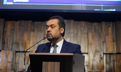 Governador do Rio chegou a sugerir que PM operasse blindados, dizem fontes