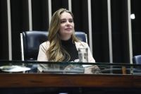 Senado avança para tornar inelegível condenado por violência doméstica