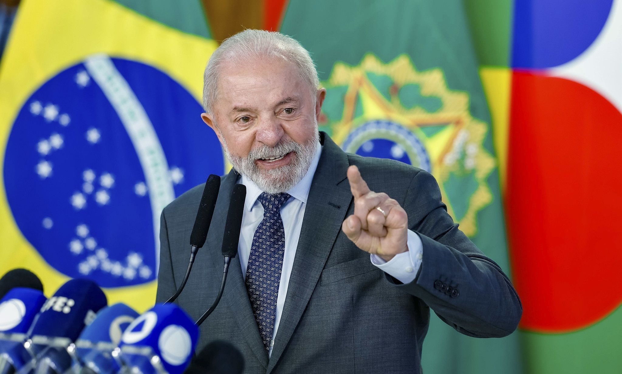 Imagem de destaque do post: PoderData: aprovação do governo Lula entre católicos supera desaprovação