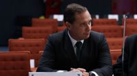 Moraes a Cid: "É normal ministro entregar dinheiro em caixa de vinho?"