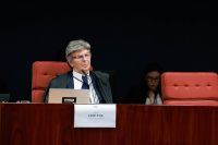 Fux questiona por que Mauro Cid prestou tantos depoimentos no caso