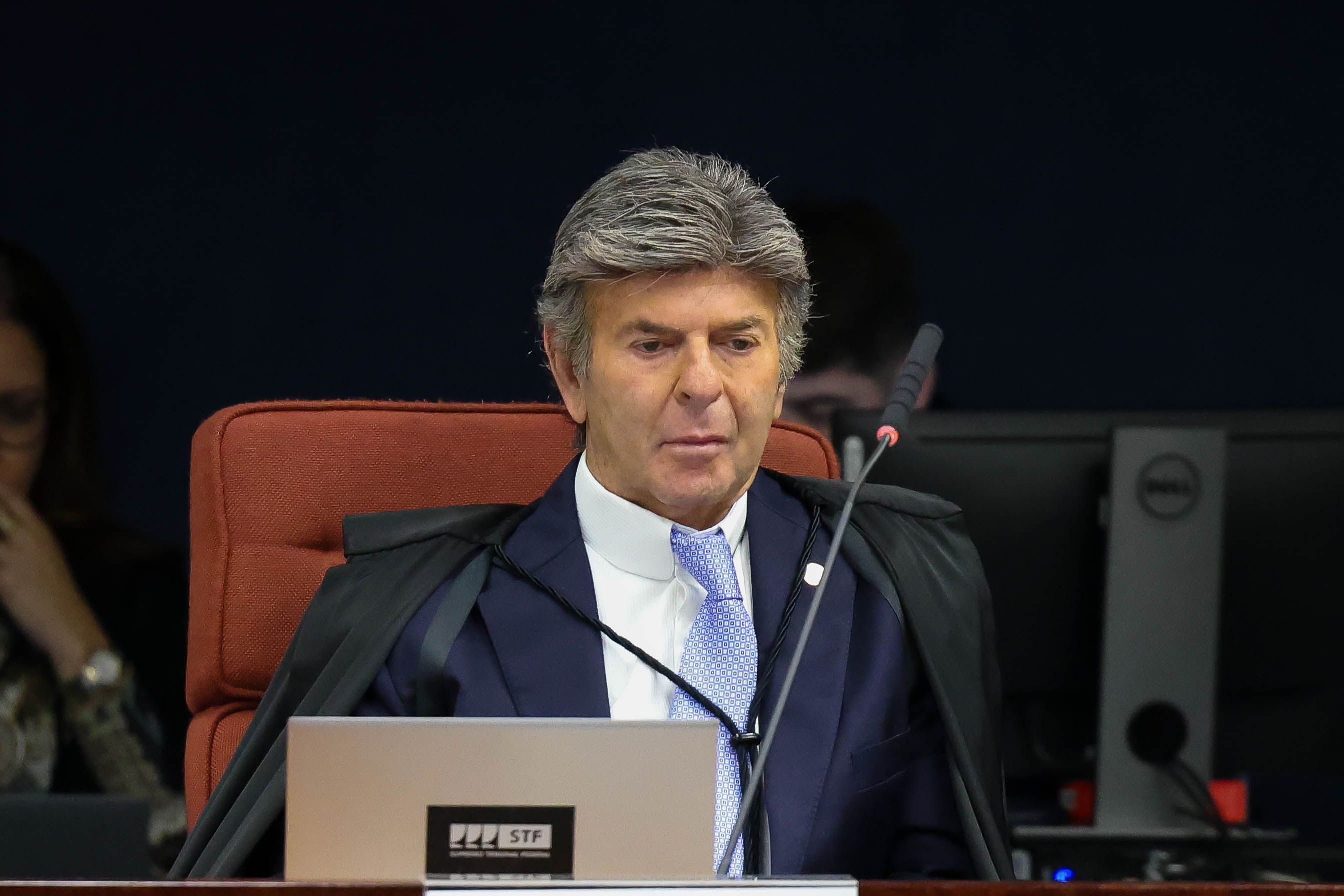 Imagem de destaque do post: "Ideal" seria que ação penal fosse julgada pelo plenário do STF, diz Fux