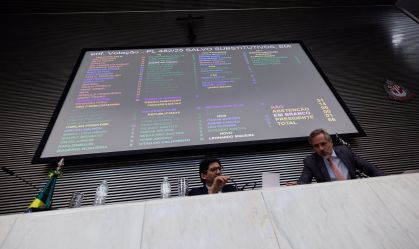 Alesp aprova projeto de Tarcísio contra pobreza no estado