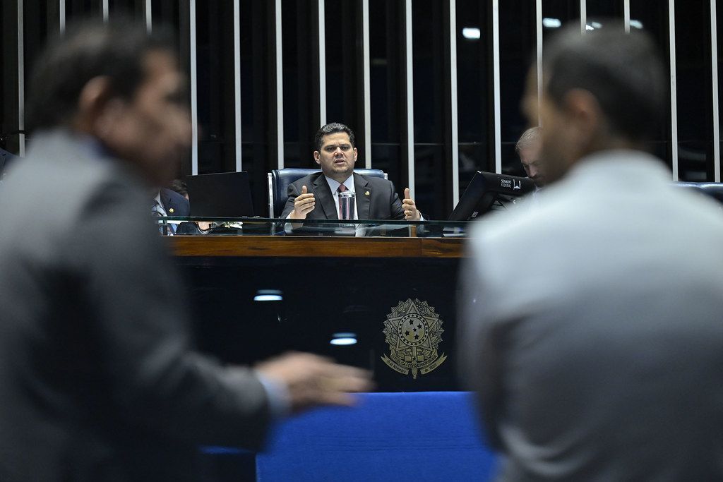 SENADO
