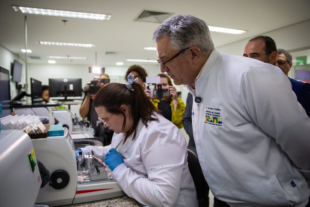 Saúde lança Super Centro para diagnóstico de Câncer com laudos mais rápidos