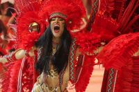 Isabelle Nogueira revela lesão no joelho durante Festival de Parintins