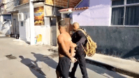 Polícia prende 20 criminosos em megaoperação no Complexo de Israel, no RJ