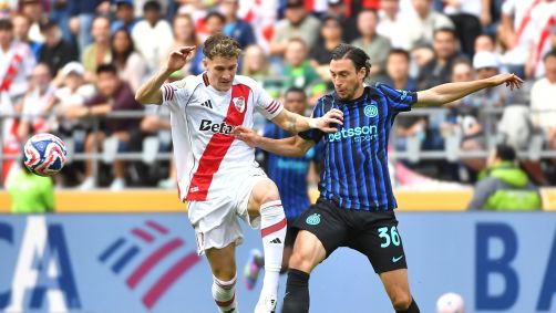 Lance de Inter de Milão x River Plate no Mundial de Clubes