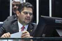 Após silêncio de Lula, Alcolumbre promulga Dia da Amizade Brasil-Israel