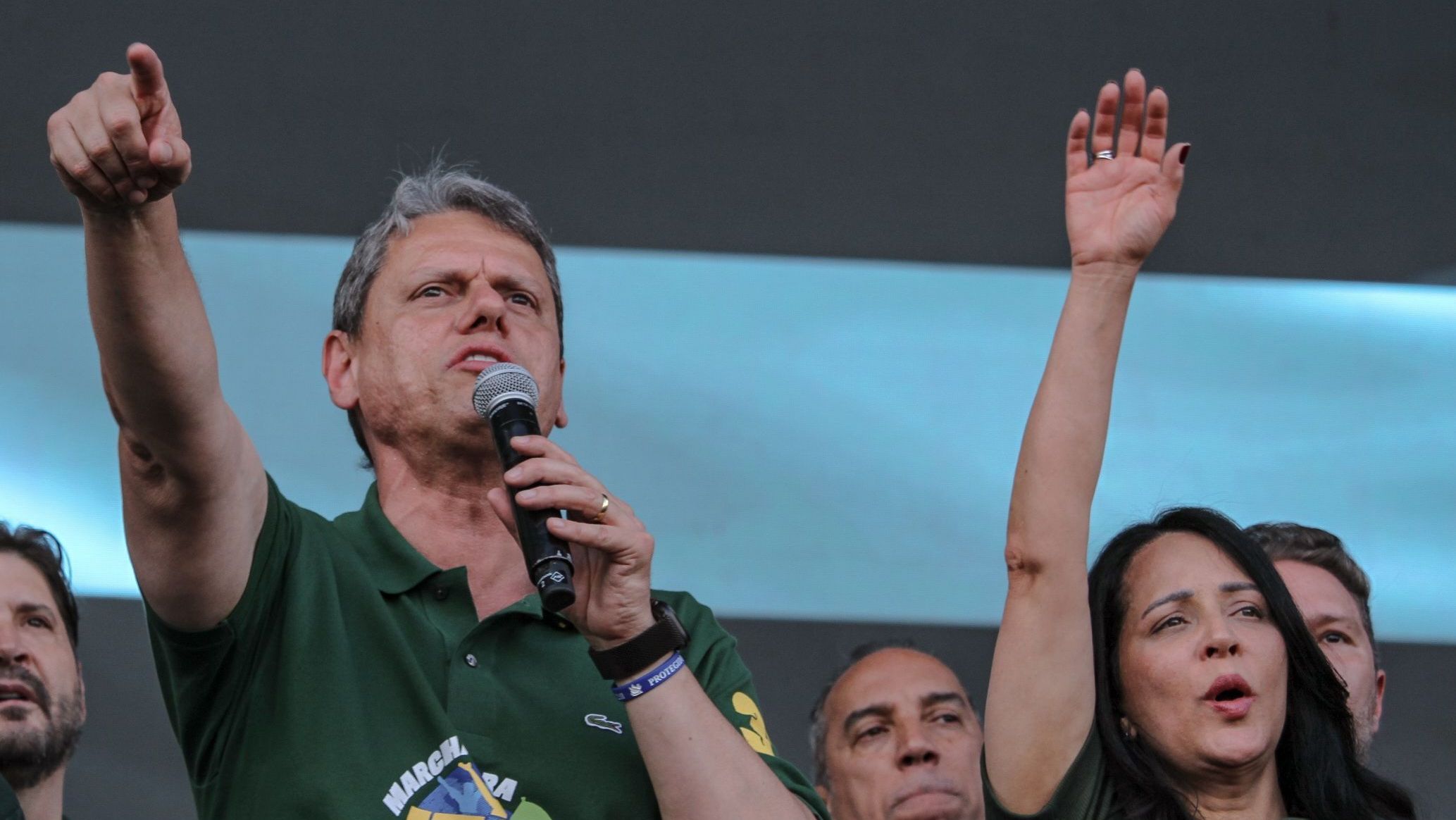 Tarcísio sanciona lei para tornar a Marcha para Jesus patrimônio cultural do estado de São Paulo