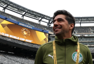Abel Ferreira agradece "sacrifício" de torcedores do Palmeiras no Mundial