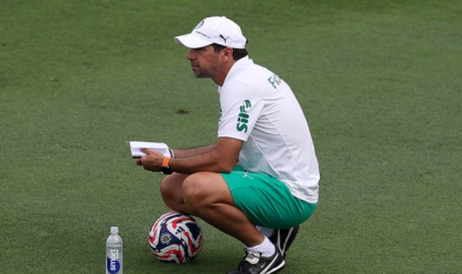 Palmeiras enfrenta Al Ahly em busca da primeira vitória no Mundial de Clube