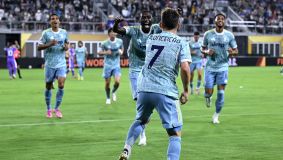 Francisco Conceição celebra gol da Juventus sobre Al Ain