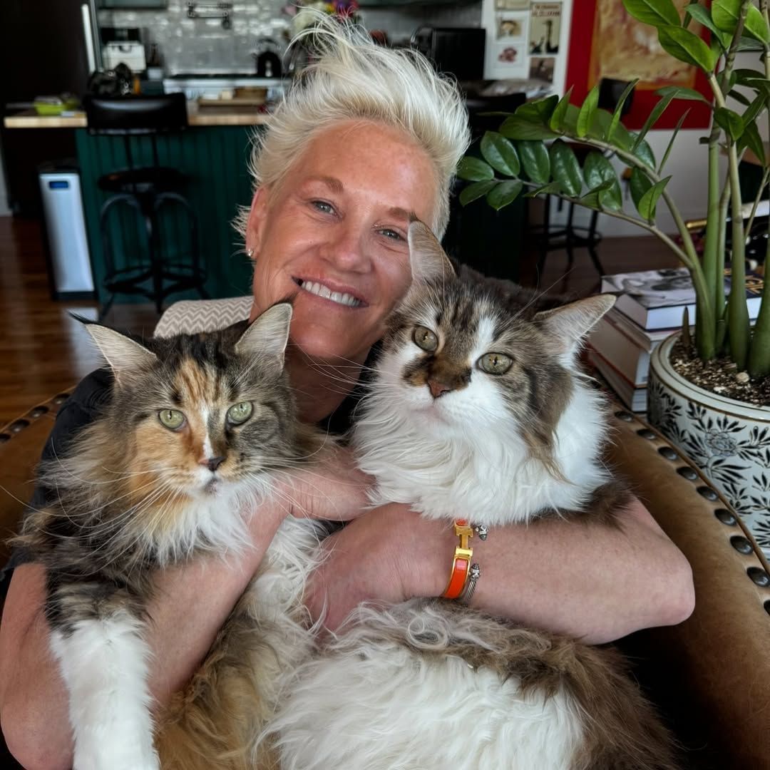 Burrell morreu na manhã de terça-feira (17), aos 55 anos, em sua casa em Nova York • Instagram/Anne Burrell