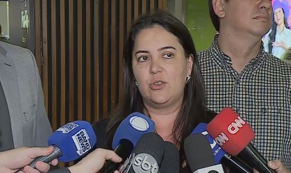 “Um alívio, era míssil para todo lado”, diz secretária que estava em Israel