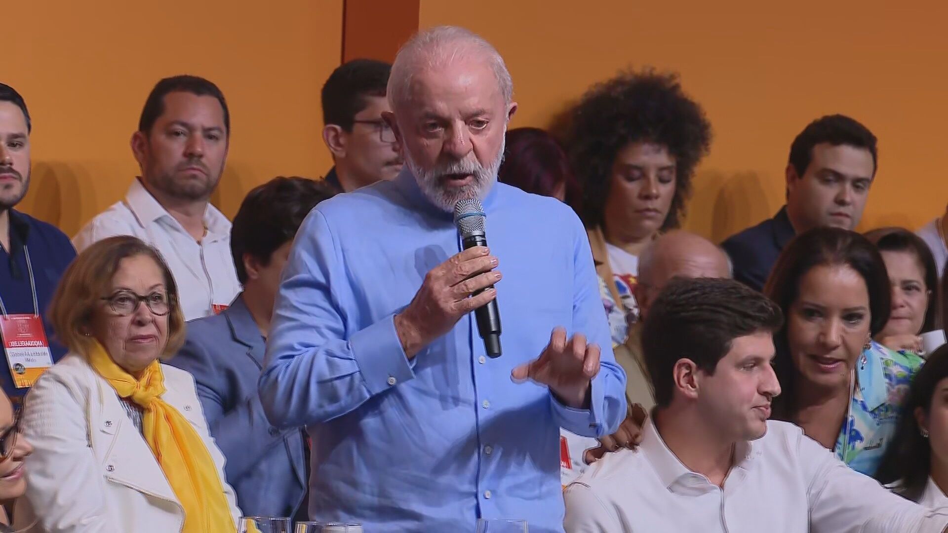 Lula para hugo em meio à pressão pelo iof: será