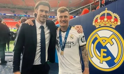 Gareth Bale e Toni Kroos após última conquista do Real Madrid na Champions League em 2024