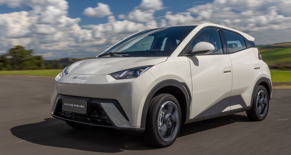 BYD Dolphin Mini: compacto elétrico lidera ranking de vendas da marca