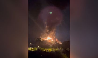 Incêndio de grandes proporções atinge indústria no interior de São Paulo