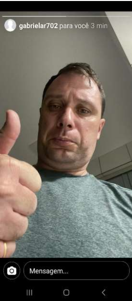Cid teria enviado selfie para provar que usava perfil em rede social