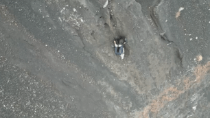 Brasileira em vulcão na Indonésia: clima impede resgate por helicóptero