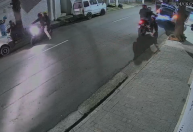 Vídeo: quatro suspeitos realizam arrastão em município de SP