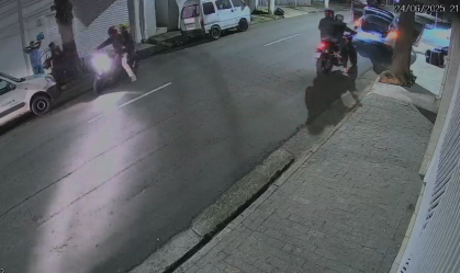 Vídeo: quatro suspeitos realizam arrastão em município de SP