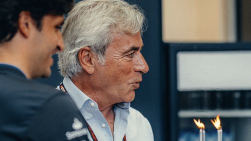 Carlos Sainz Sr., de 63 anos, é bicampeão mundial de rali