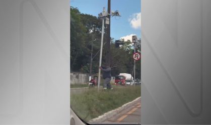 Imagem de destaque do post: Vídeo: polícia prende homem por quebrar radar de fiscalização em Belém