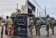 Mãe e filha de 3 anos são feitas reféns por homem durante 10 horas no PR