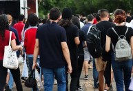 Estudantes no Pé-de-Meia vão receber R$ 200 se fizerem o Enem 2025; entenda