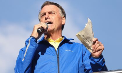Aliados admitem desgaste de Bolsonaro com tarifa imposta por Trump
