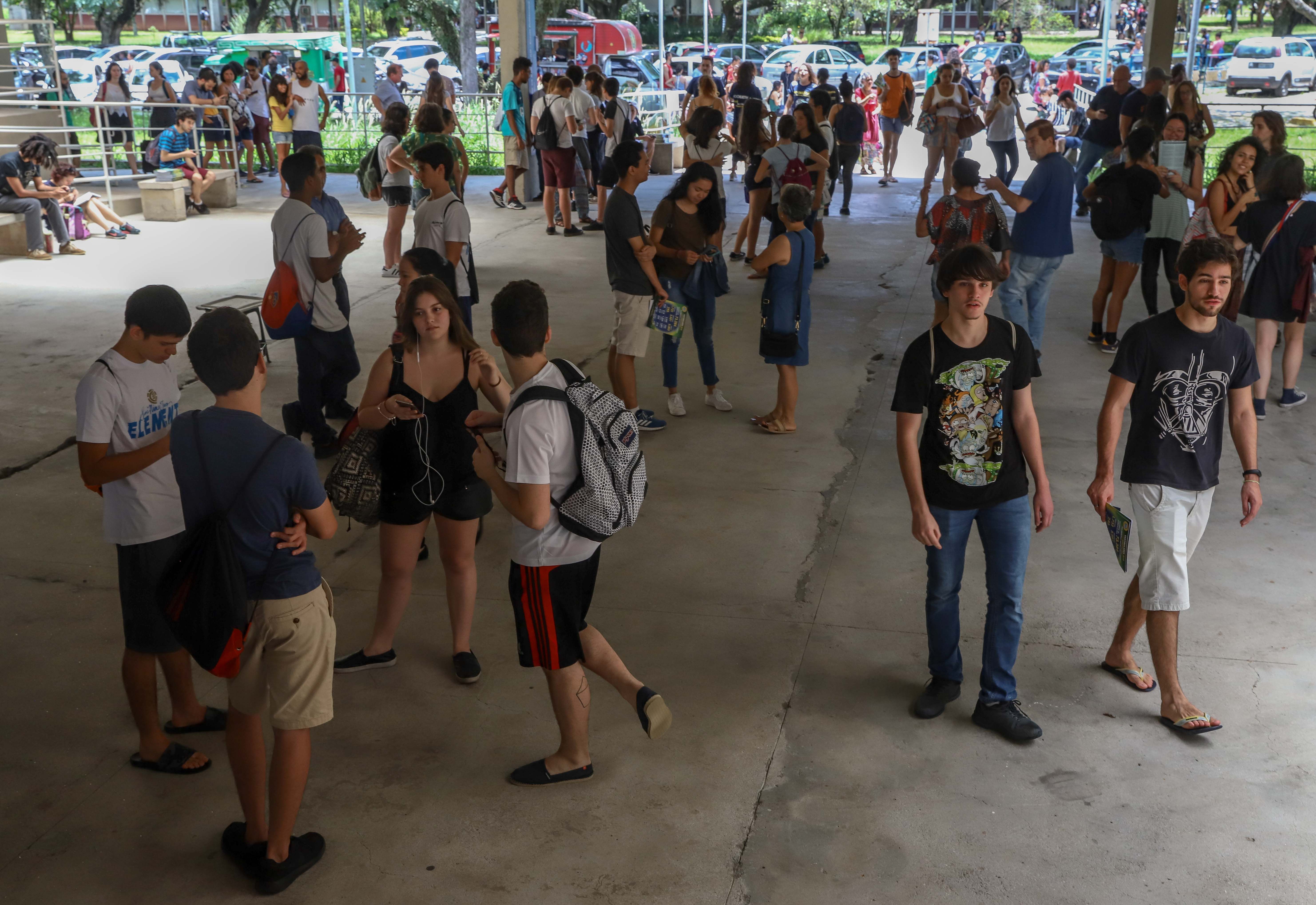 Movimentação de estudantes para prova da Fuvest.