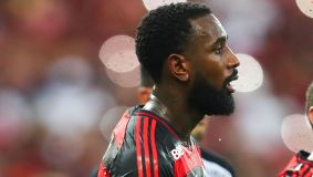 Gerson em ação pelo Flamengo