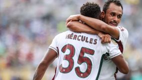 Fluminense venceu a Inter de Milão por 2 a 0